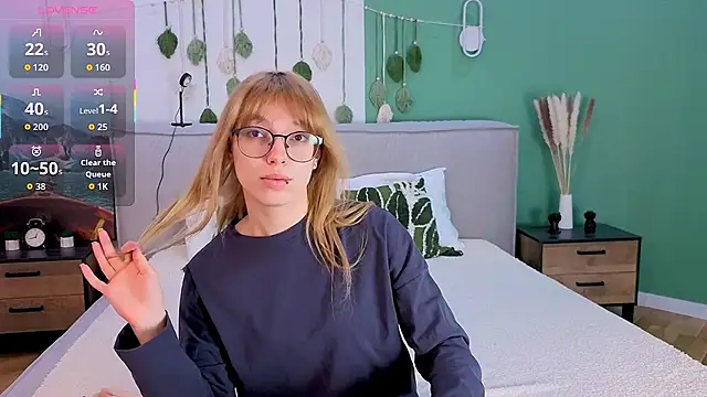 CindyMoriLove online show from 03/11/26, 05:45