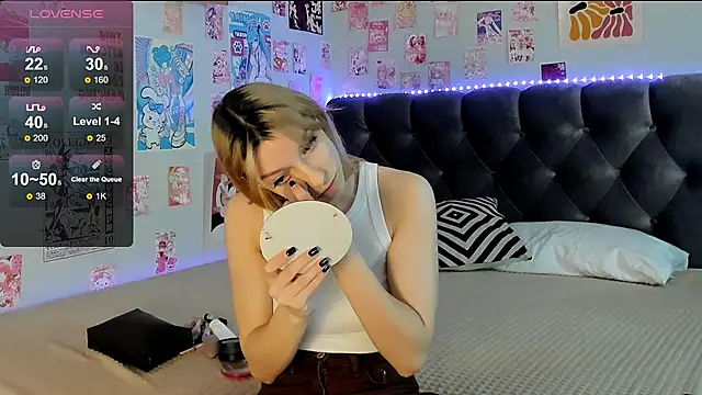 CindyMoriLove online show from 05/11/26, 05:42