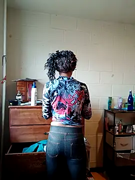 Snapshot of SITHANDRAH chatting on 11/07/25, 07:18 SITHANDRAH online show from 11/07/25, 07:18