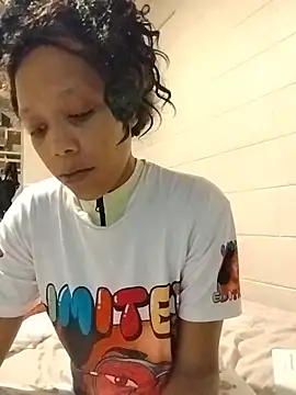 SITHANDRAH online show from 11/18/25, 09:51