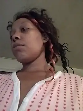 SITHANDRAH online show from 11/16/25, 11:37