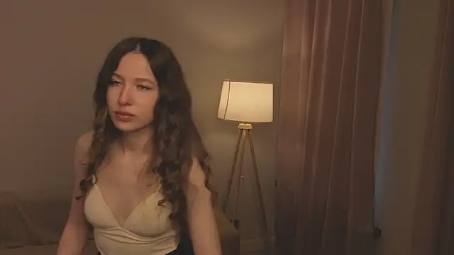 eirakiliana online show from 12/05/25, 08:24