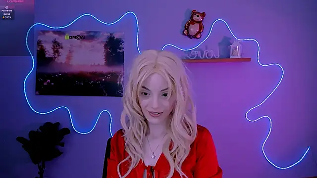 Snapshot of mia_starrr_ chatting on 03/03/26, 08:38 mia starrr online show from 03/03/26, 08:38