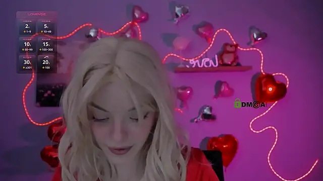 Snapshot of mia_starrr_ chatting on 02/14/26, 08:42 mia starrr online show from 02/14/26, 08:42