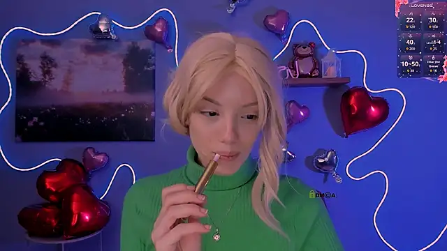 Snapshot of mia_starrr_ chatting on 02/15/26, 08:19 mia starrr online show from 02/15/26, 08:19