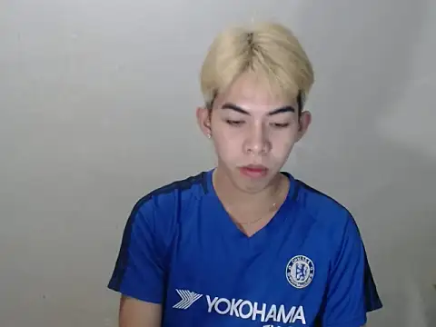 Urhotsilverboy online show from 06/09/26, 04:19