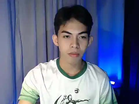 Urhotsilverboy online show from 03/03/26, 02:46