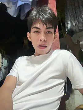 Urhotsilverboy online show from 03/13/26, 04:23