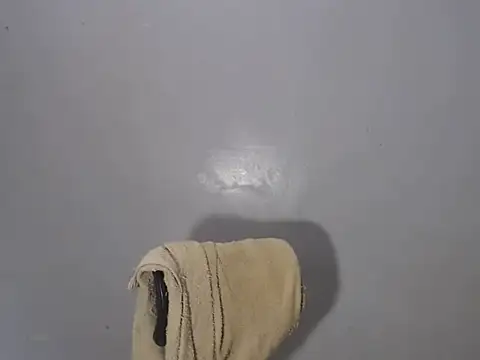 Urhotsilverboy online show from 04/14/26, 06:02