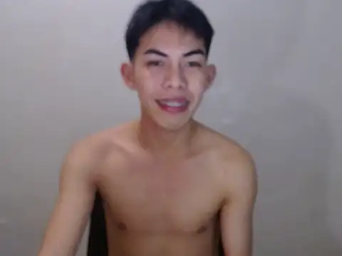Urhotsilverboy online show from 06/21/26, 01:06