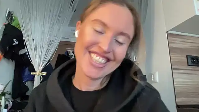 Ameli8 online show from 03/21/26, 11:14