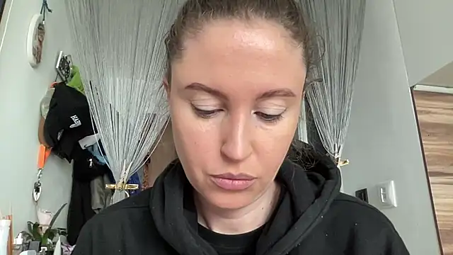 Ameli8 online show from 03/20/26, 10:05