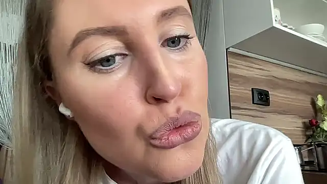 Ameli8 online show from 03/04/26, 02:03