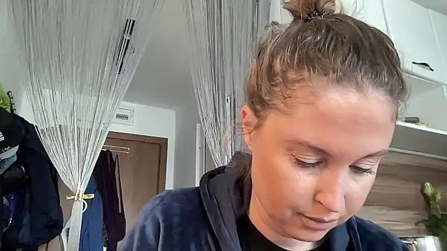 Ameli8 online show from 03/27/26, 12:39