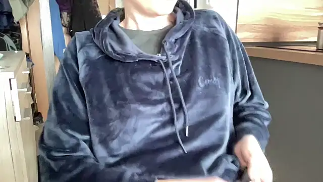 Ameli8 online show from 03/28/26, 01:34