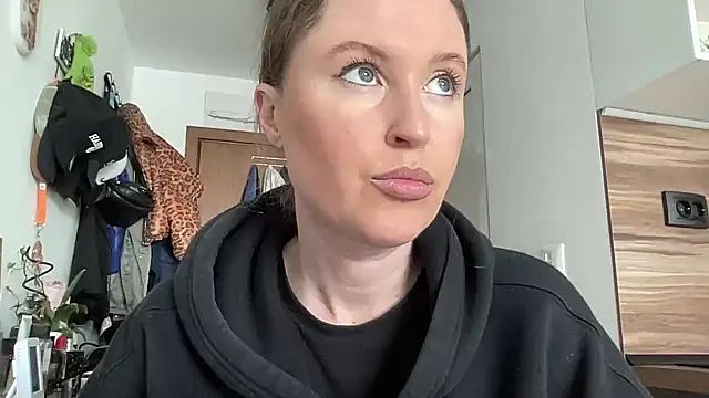 Snapshot of Ameli8 chatting on 02/26/26, 09:09 Ameli8 online show from 02/26/26, 09:09