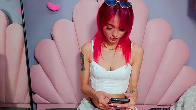 luci miller online show from 05/15/26, 03:26