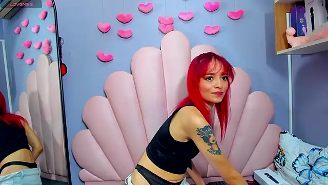 luci miller online show from 02/26/26, 03:06