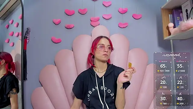 luci miller online show from 01/18/26, 04:54