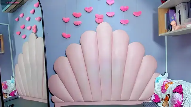 luci miller online show from 02/11/26, 03:17