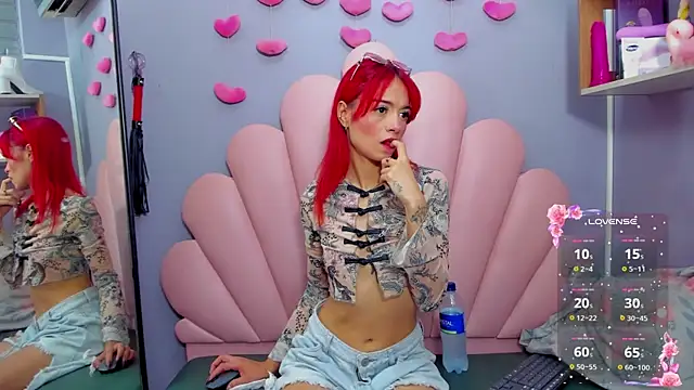 luci miller online show from 11/09/25, 04:22