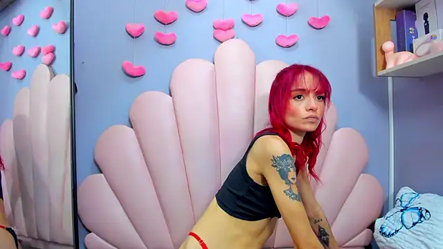 luci miller online show from 04/10/26, 03:02