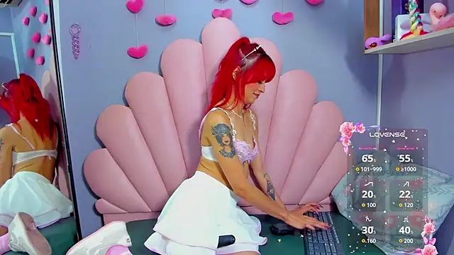 luci miller online show from 11/06/25, 02:59