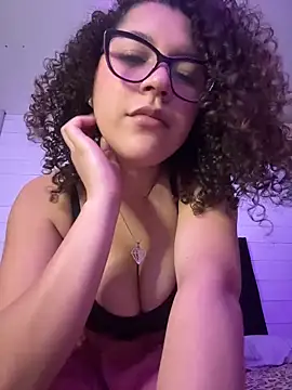Snapshot of Lolavenezia chatting on 05/24/26, 01:16 Lolavenezia online show from 05/24/26, 01:16