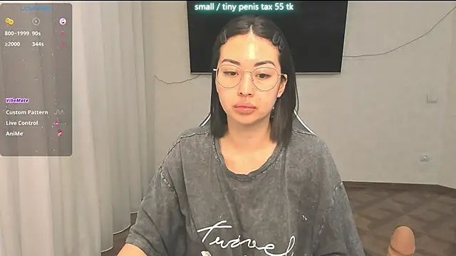 SofiaNour online show from 05/25/26, 05:55