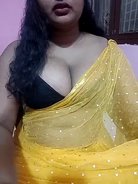 Keerthee  online show from 11/22/25, 04:17