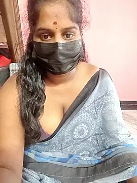 Keerthee  online show from 11/09/25, 09:13