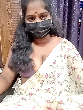 Keerthee  online show from 11/08/25, 05:33