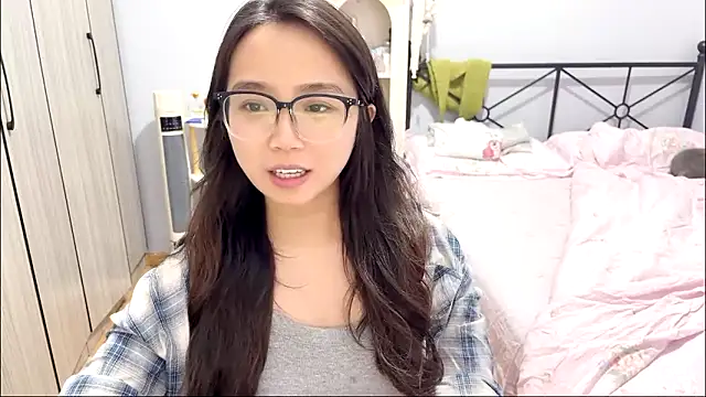 Hmm 0303 online show from 03/23/26, 04:07