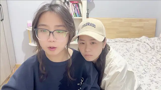 Hmm 0303 online show from 02/04/26, 04:02