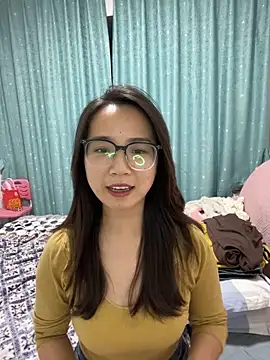 Hmm 0303 online show from 12/19/25, 02:30