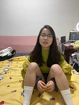 Hmm 0303 online show from 11/21/25, 03:00