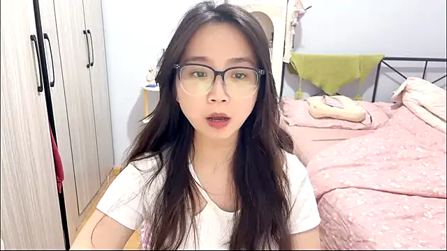 Hmm 0303 online show from 03/11/26, 03:17