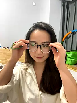 Hmm 0303 online show from 12/20/25, 02:53