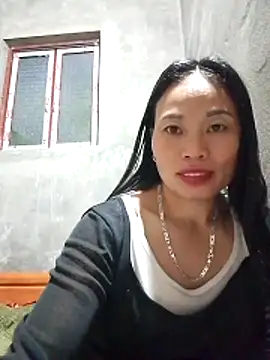 Karen china online show from 12/16/25, 11:31