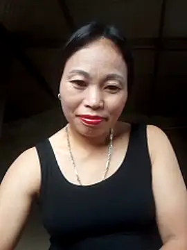 Karen china online show from 11/11/25, 02:17