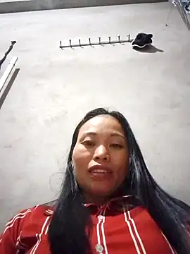 Karen china online show from 11/17/25, 11:36