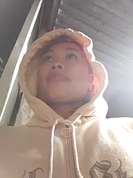 Karen china online show from 11/20/25, 01:28