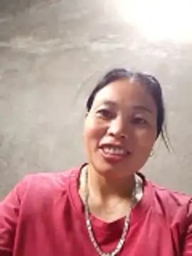 Karen china online show from 12/19/25, 01:42