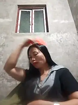 Karen china online show from 11/30/25, 06:52