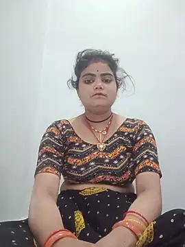 Riya lovely0143 online show from 06/09/26, 11:17