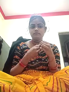 Riya lovely0143 online show from 11/28/25, 12:00