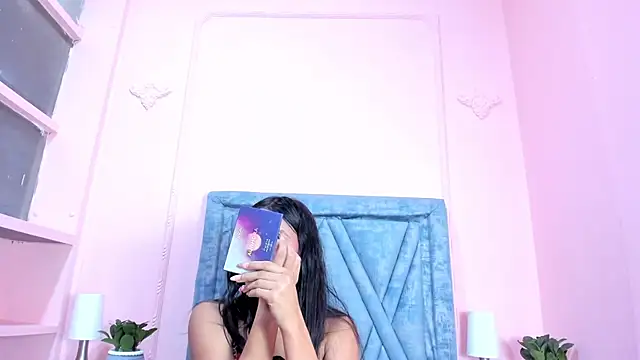 EsmeraldaBlake online show from 01/07/26, 11:37