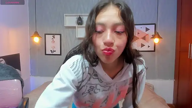 Valery clk online show from 11/05/25, 03:04