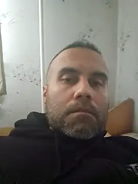 Snapshot of Kreol69 chatting on 11/05/25, 03:15 Kreol69 online show from 11/05/25, 03:15