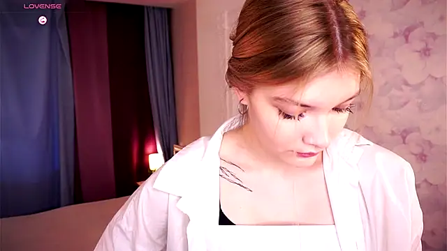 UteMessineo online show from 11/07/25, 07:46